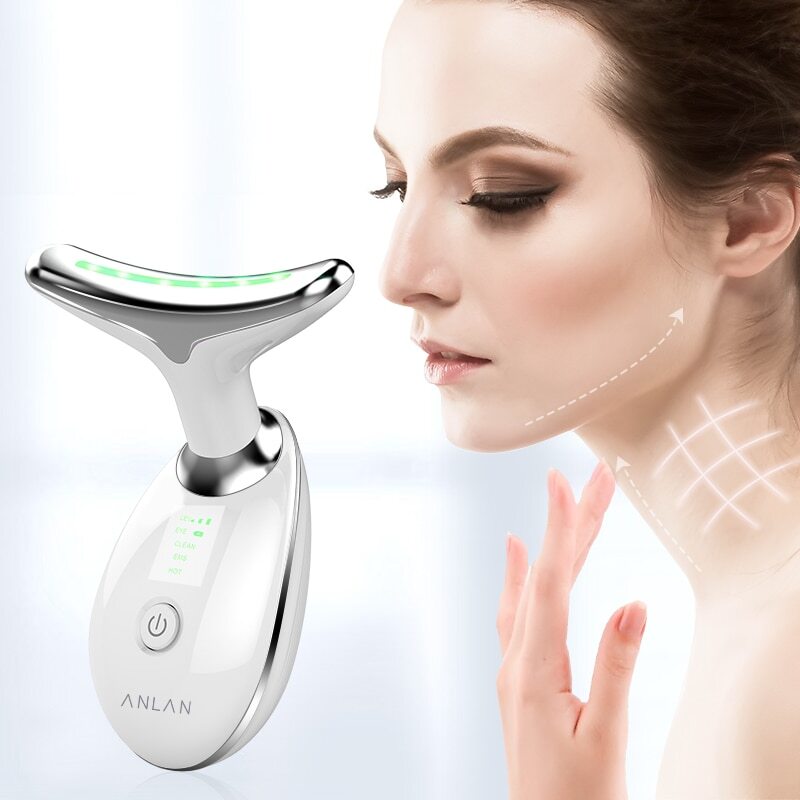 Device for removing wrinkles and creases on the neck skin.